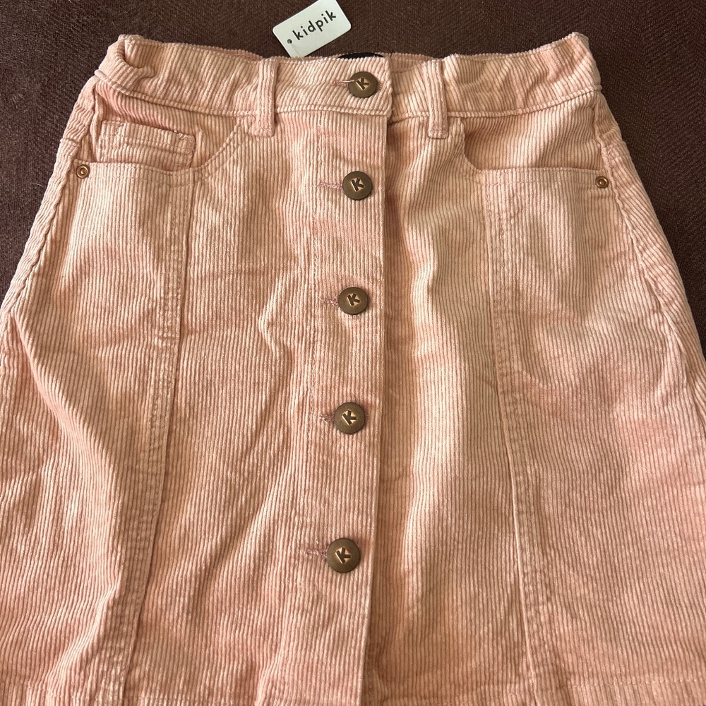 Courderoy light pink kid pick brand new skirt